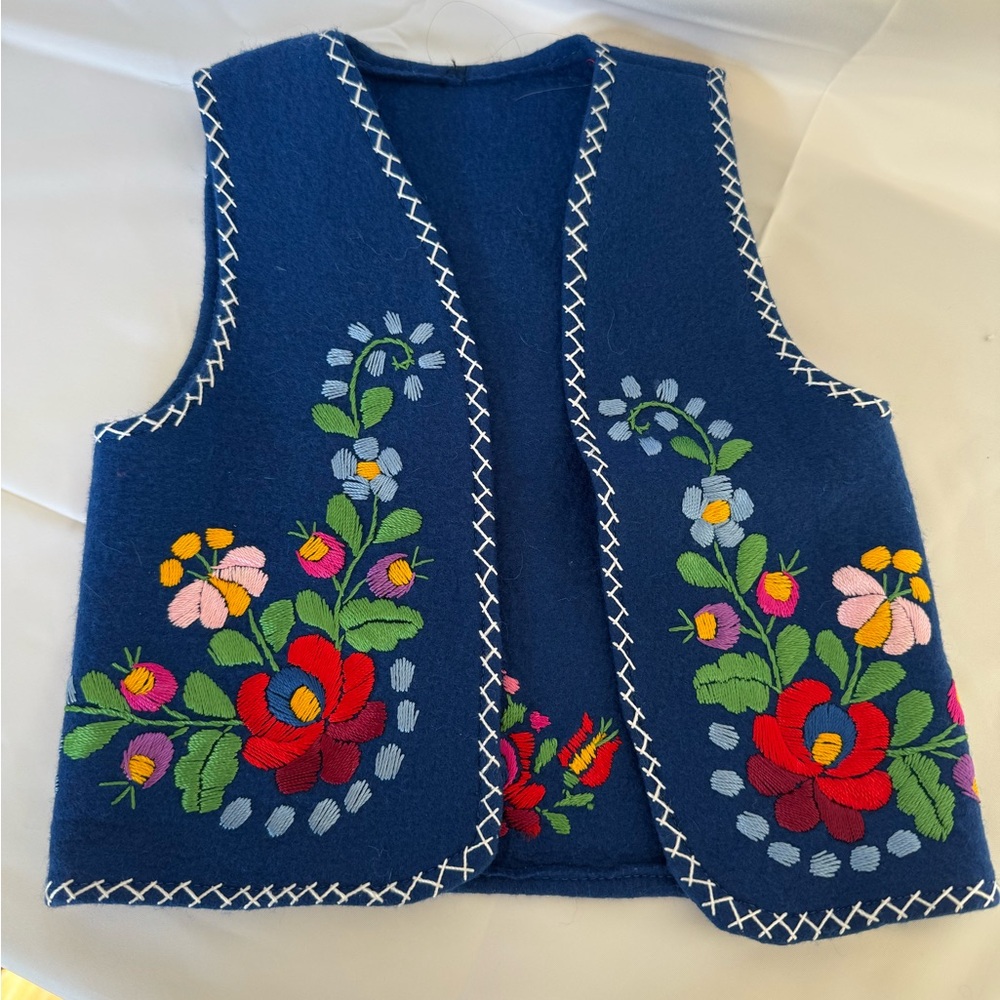 Kids 3T 4T Floral Embroidered Blue Vest